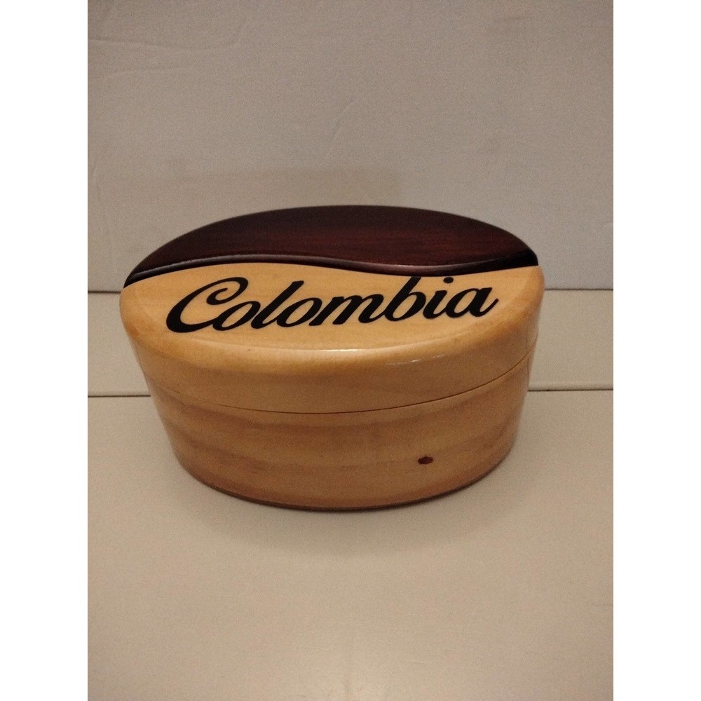 Solid wood trinket box Columbia